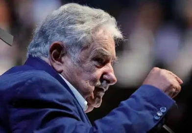 Mujica fallece